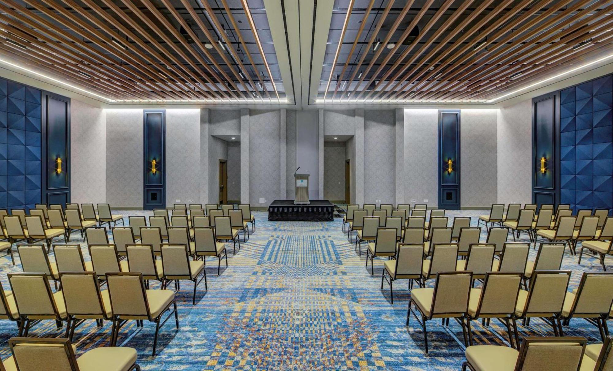 Embassy Suites By Hilton Virginia Beach Oceanfront Resort Экстерьер фото