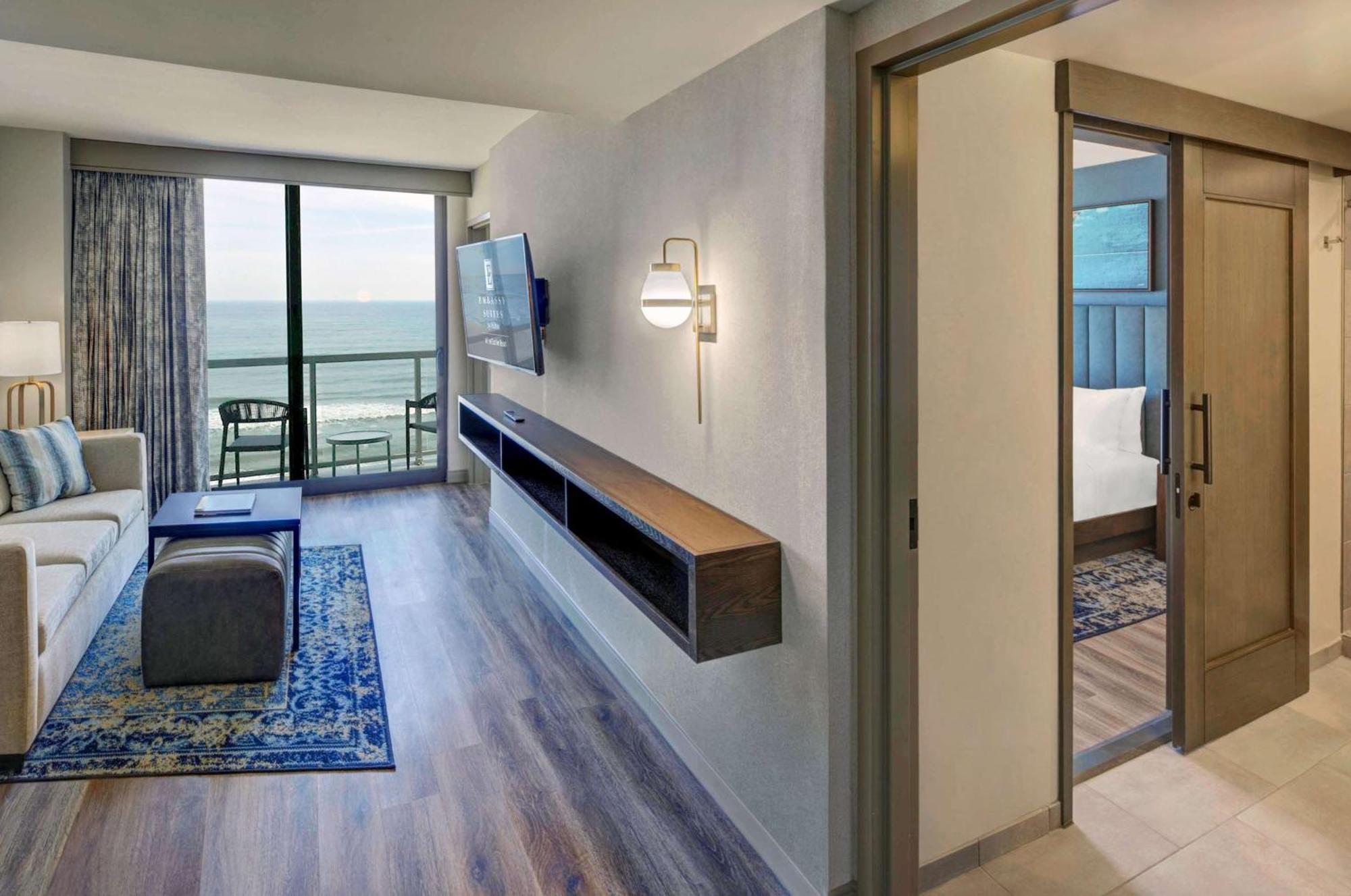 Embassy Suites By Hilton Virginia Beach Oceanfront Resort Экстерьер фото